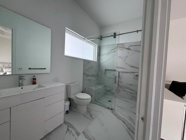 Master Bath 3