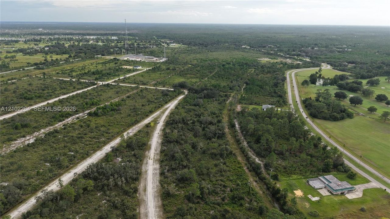 待售: $30,000 (0.53 acres)