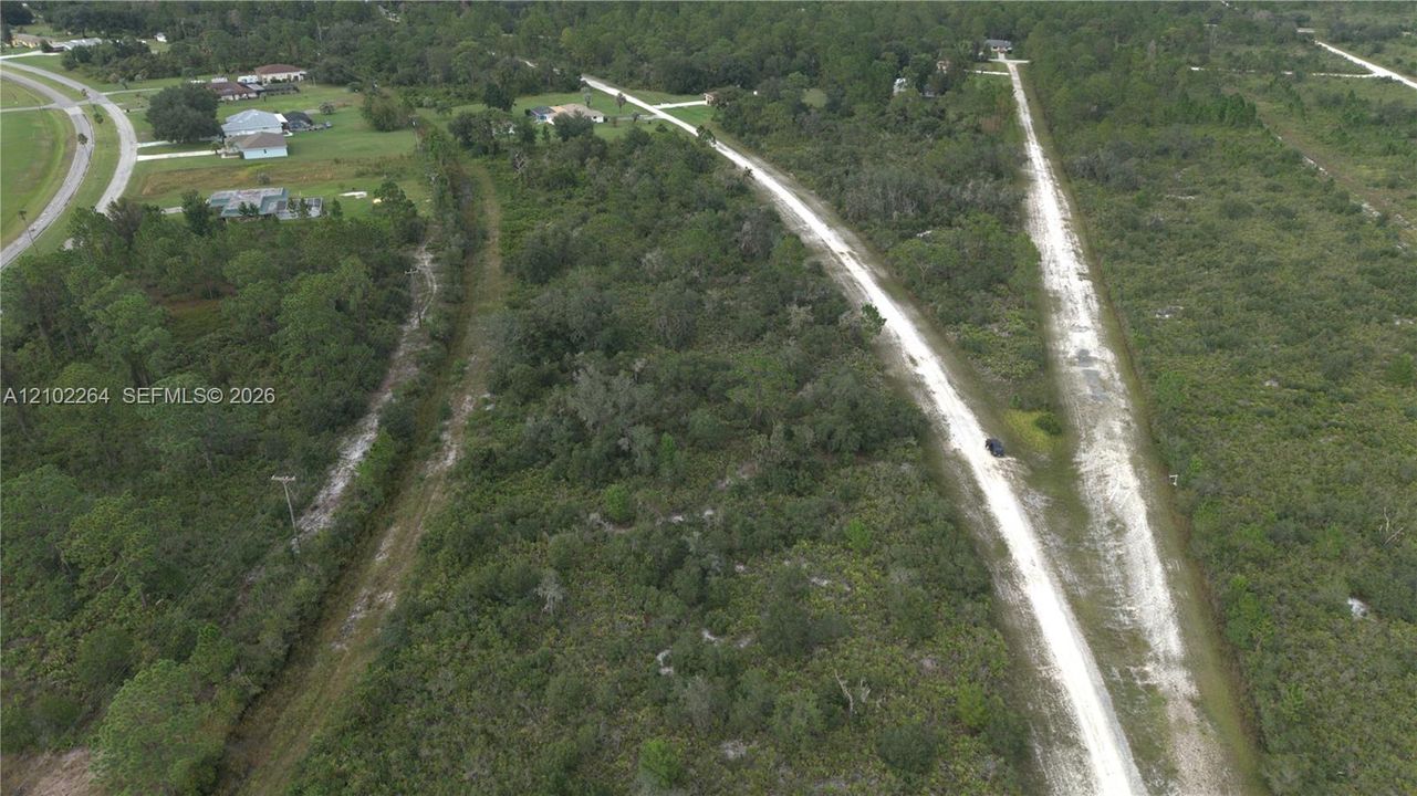 待售: $30,000 (0.53 acres)
