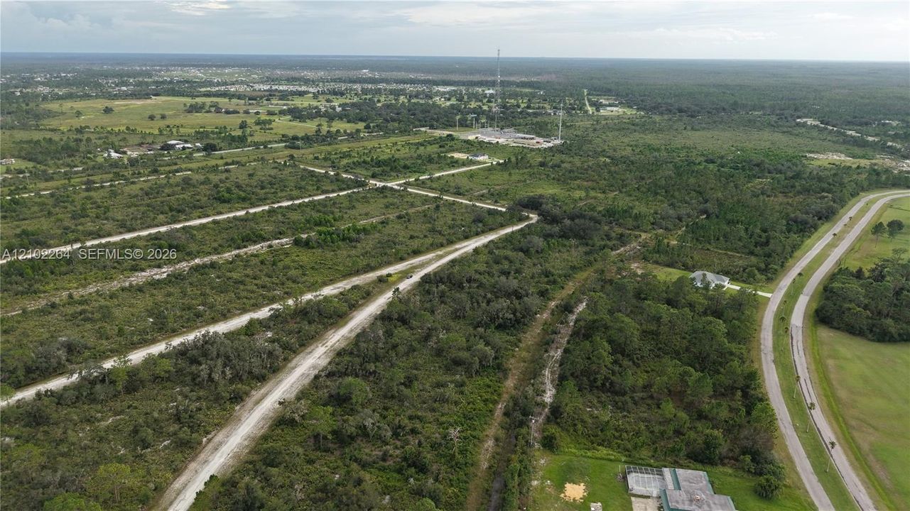待售: $30,000 (0.53 acres)