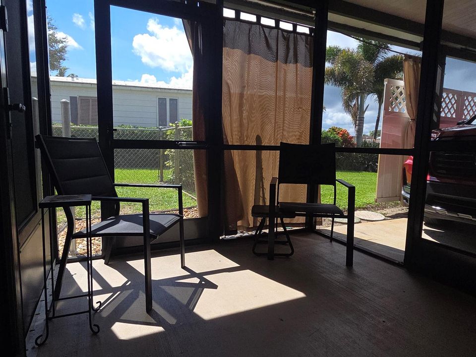 screen porch 2