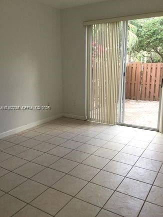En Renta: $3,700 (4 camas, 3 baños, 1808 Pies cuadrados)