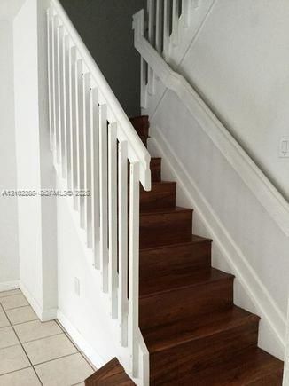 En Renta: $3,700 (4 camas, 3 baños, 1808 Pies cuadrados)