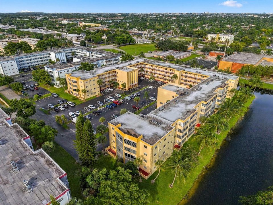 27_3940_northwest_42nd_avenue_lauderdale