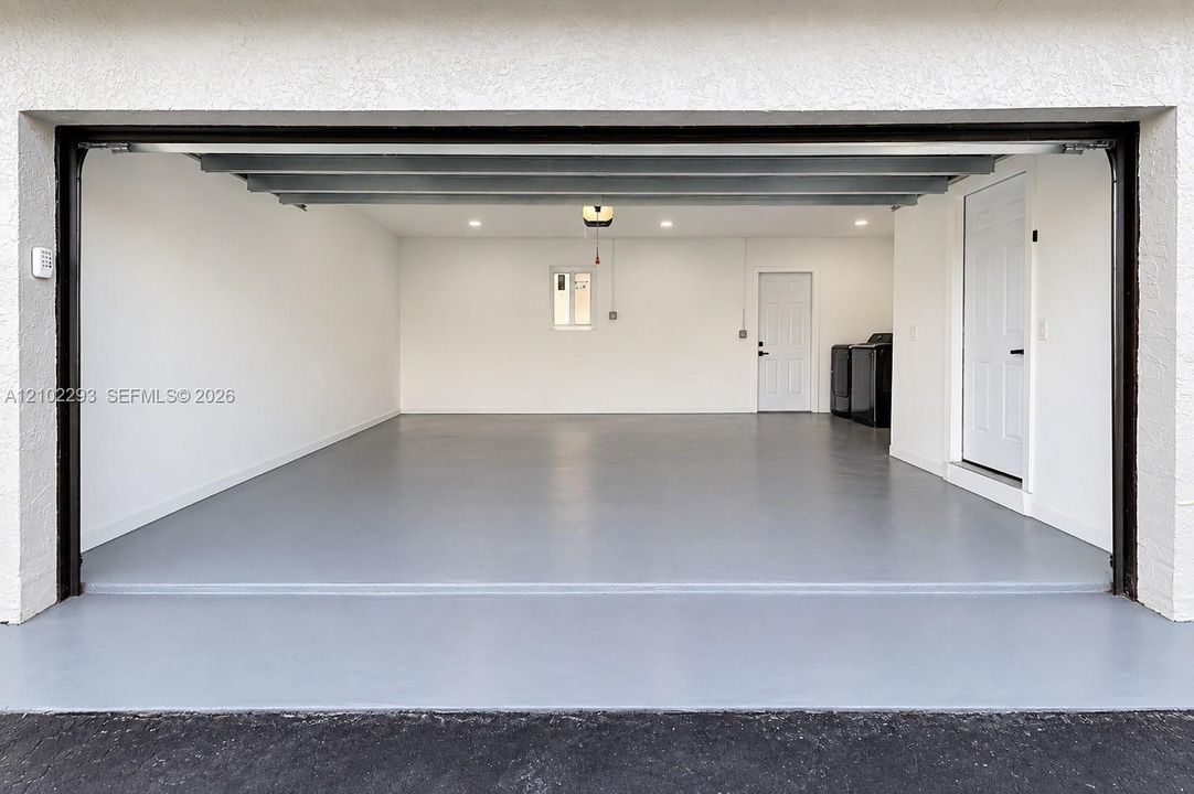 На продажу: $639,999 (3 спален, 2 ванн, 1424 Квадратных фут)