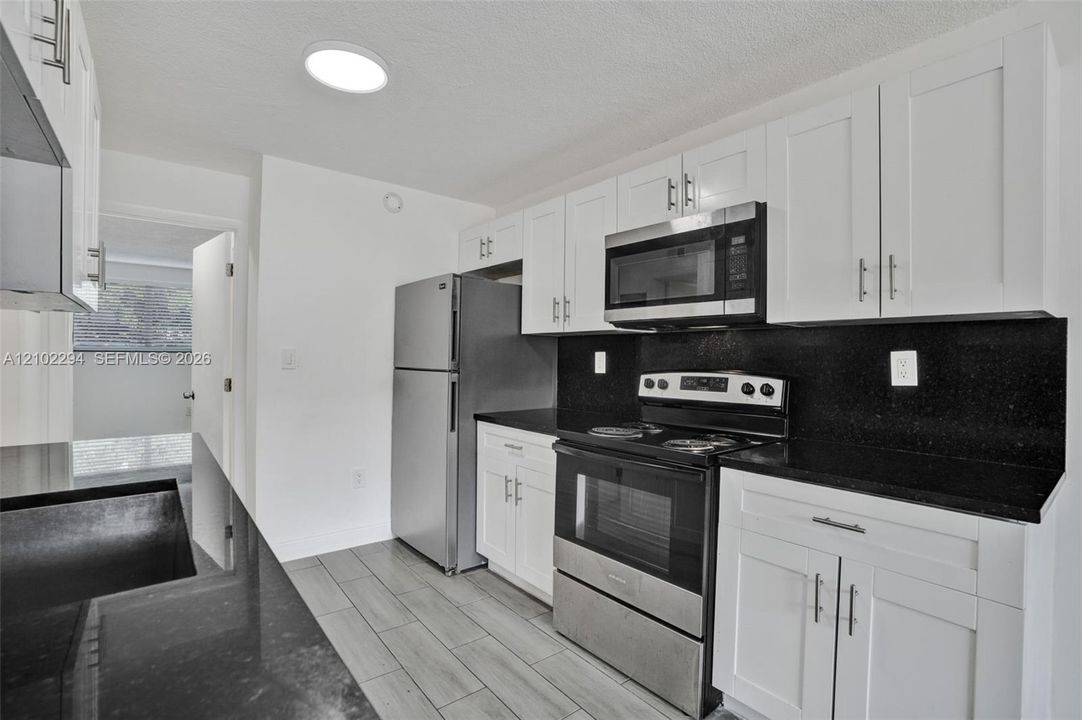 В аренду: $1,800 (1 спален, 1 ванн, 780 Квадратных фут)