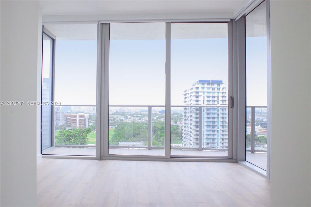 En Venta: $740,000 (2 camas, 2 baños, 1171 Pies cuadrados)