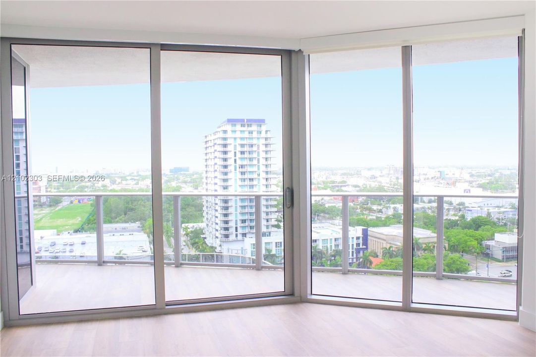 En Venta: $740,000 (2 camas, 2 baños, 1171 Pies cuadrados)