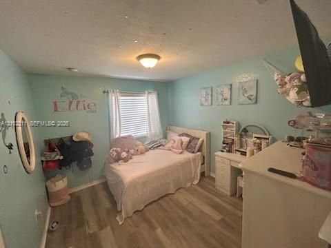 В аренду: $3,400 (4 спален, 3 ванн, 1680 Квадратных фут)
