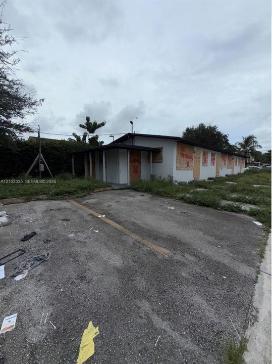 En Venta: $679,000 (0 camas, 0 baños, 1824 Pies cuadrados)