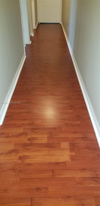В аренду: $3,700 (4 спален, 2 ванн, 1728 Квадратных фут)