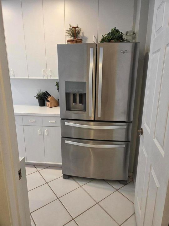 refrigerator