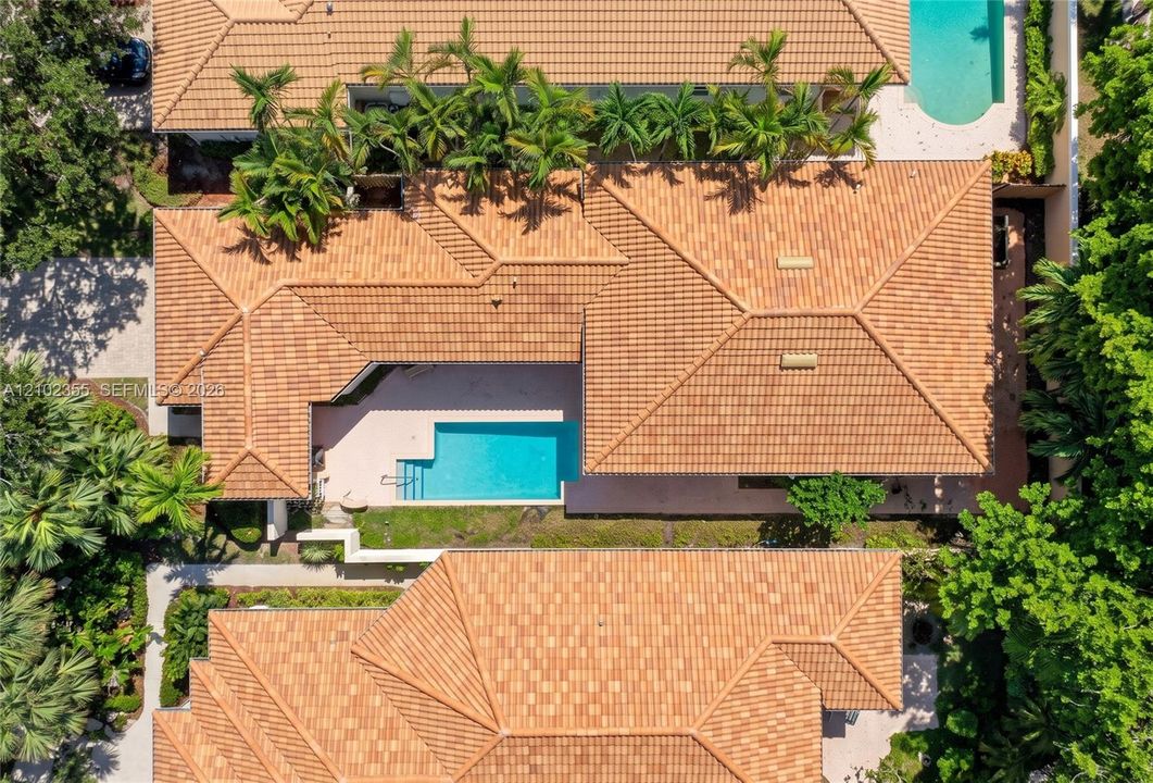 En Venta: $625,000 (3 camas, 2 baños, 2079 Pies cuadrados)