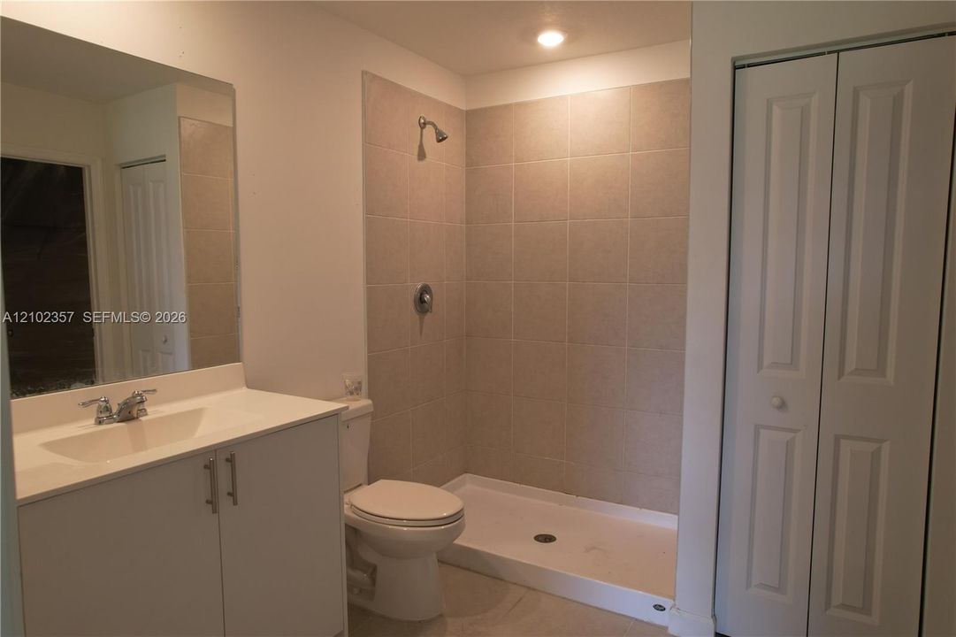 В аренду: $4,450 (4 спален, 3 ванн, 2240 Квадратных фут)