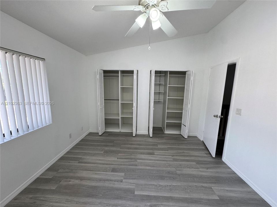 В аренду: $2,600 (3 спален, 2 ванн, 1328 Квадратных фут)