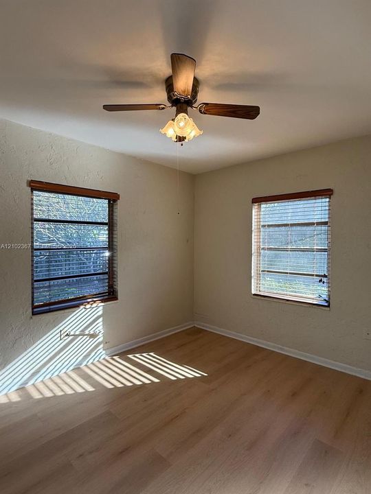 En Renta: $4,600 (4 camas, 2 baños, 2090 Pies cuadrados)