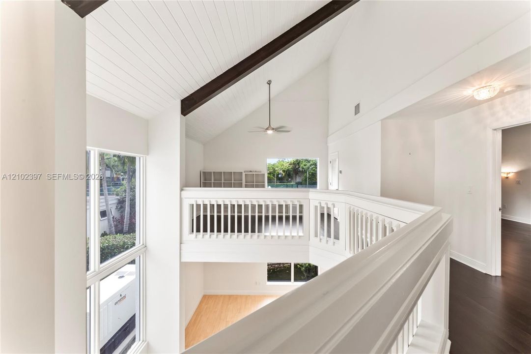 En Venta: $1,800,000 (5 camas, 5 baños, 4881 Pies cuadrados)