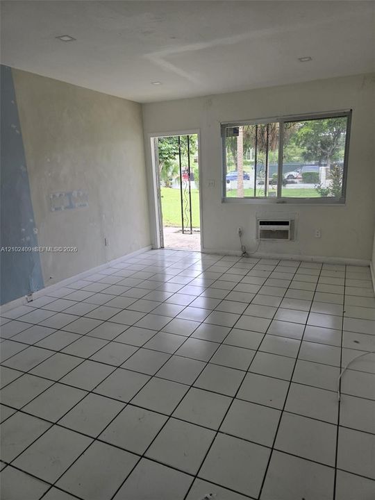 В аренду: $1,850 (2 спален, 2 ванн, 0 Квадратных фут)