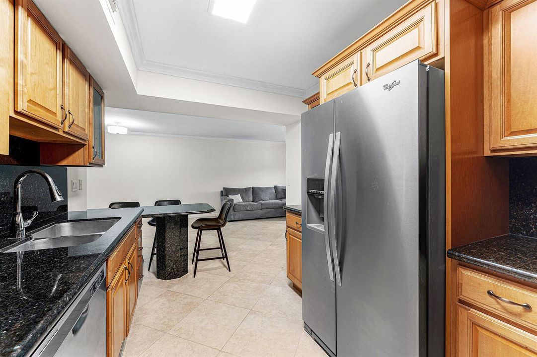 3300 Jaywood J115 (11)