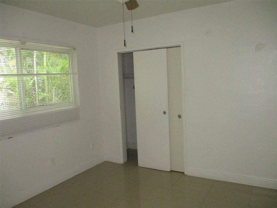 В аренду: $1,395 (1 спален, 1 ванн, 0 Квадратных фут)