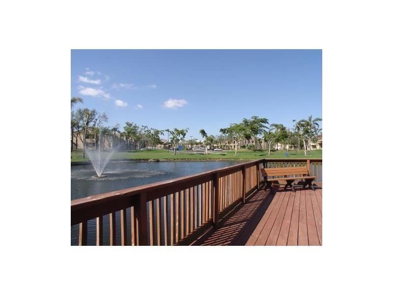pool_deck1