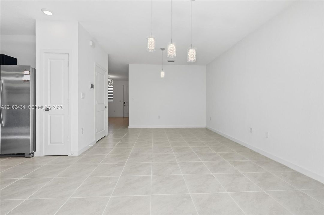В аренду: $2,800 (3 спален, 2 ванн, 1488 Квадратных фут)