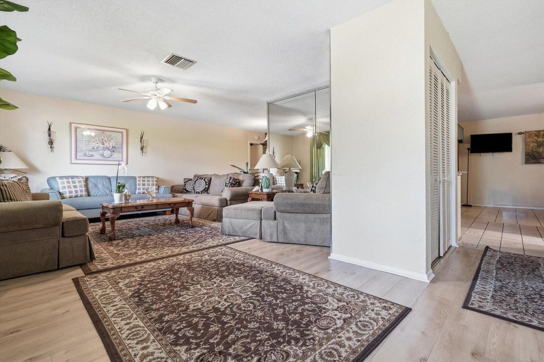 10-7510 Nw 71st Ave_010