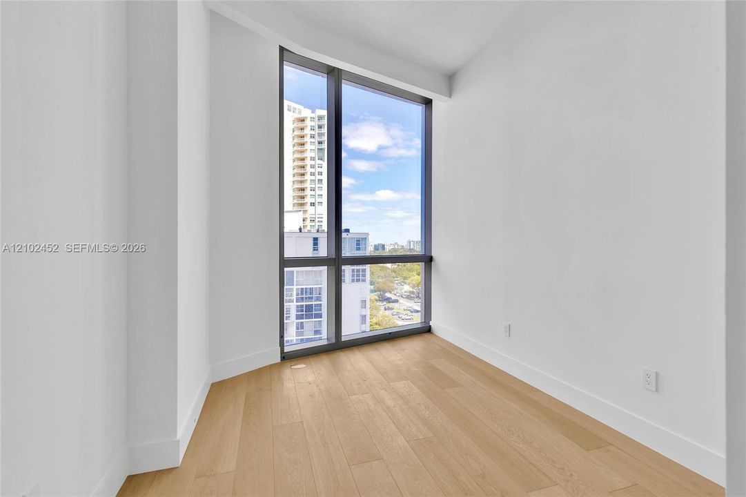 В аренду: $9,500 (2 спален, 2 ванн, 1583 Квадратных фут)