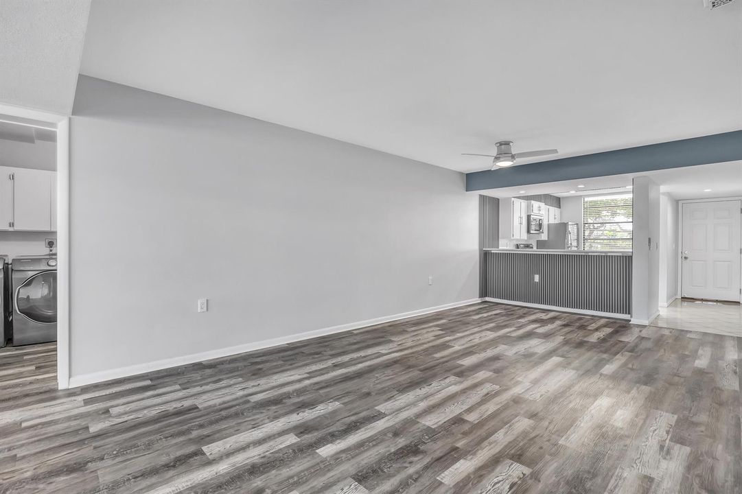 3650 Whitehall #201 (9)