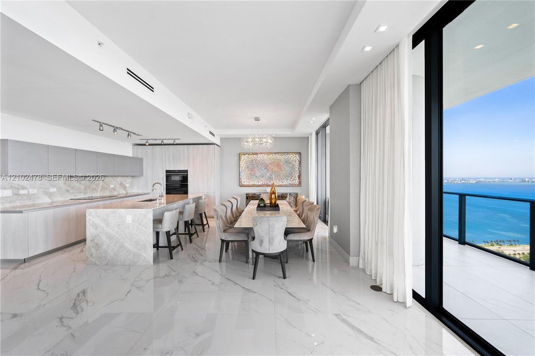 For Sale: $3,899,000 (3 beds, 4 baths, 2664 Square Feet)