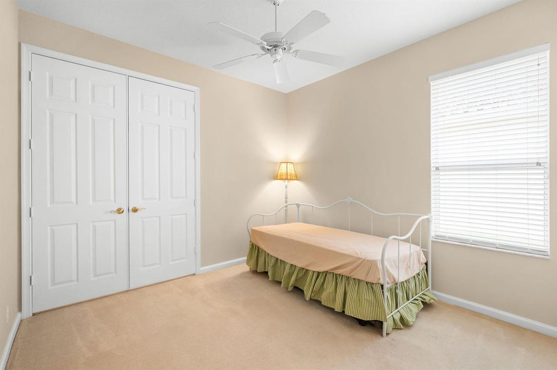 21-web-or-mls-483 Blue Lake Dr - 21