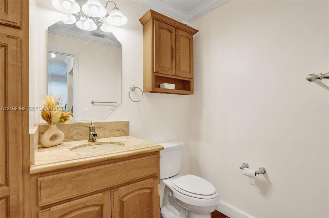 En Venta: $644,800 (4 camas, 2 baños, 2657 Pies cuadrados)