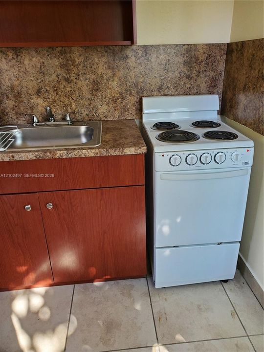 En Renta: $1,300 (1 camas, 1 baños, 1692 Pies cuadrados)