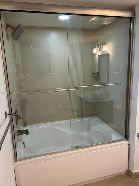 В аренду: $3,245 (2 спален, 2 ванн, 1245 Квадратных фут)