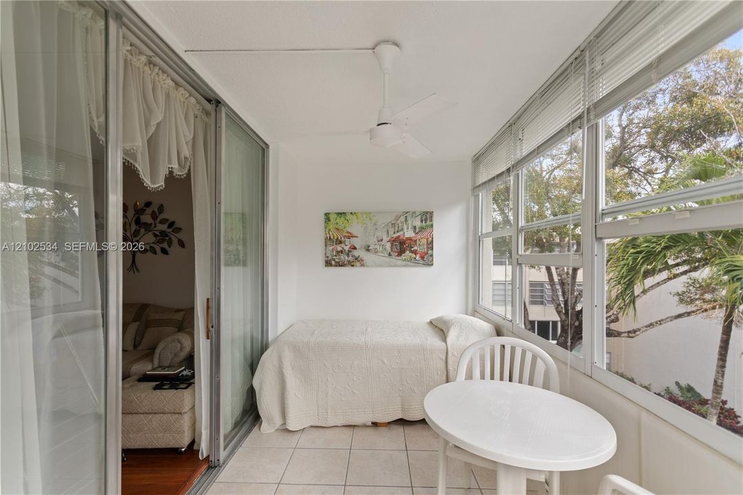 En Venta: $69,900 (1 camas, 1 baños, 705 Pies cuadrados)