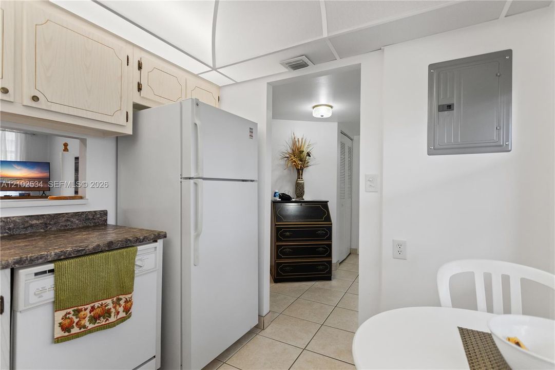 En Venta: $69,900 (1 camas, 1 baños, 705 Pies cuadrados)