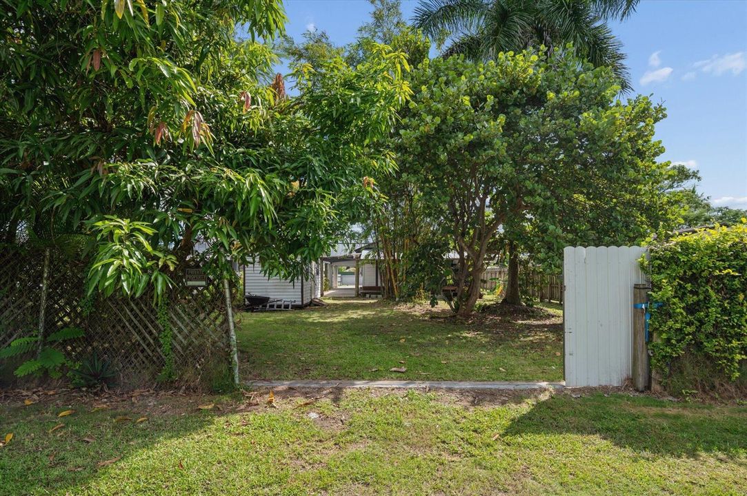 28-Puls-630 NW 6th Ave-28