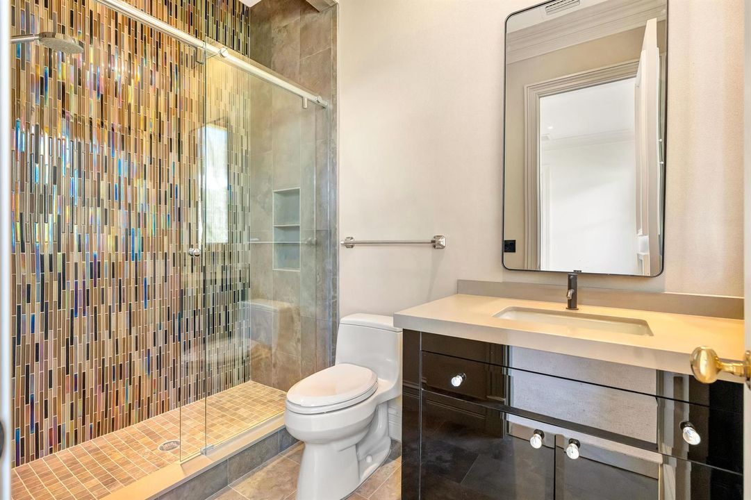 Guest Bath 3