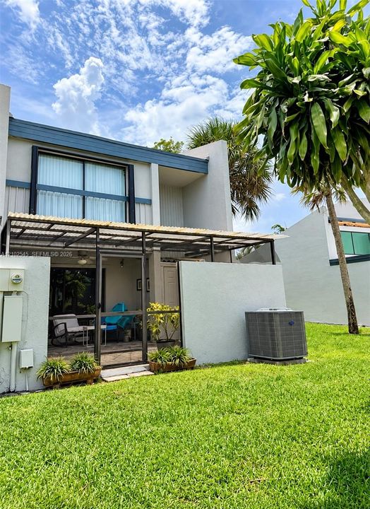 For Sale: $369,500 (3 beds, 2 baths, 1472 Square Feet)
