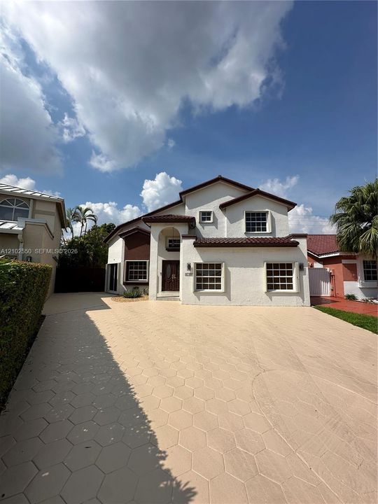 For Sale: $715,000 (4 beds, 2 baths, 2329 Square Feet)