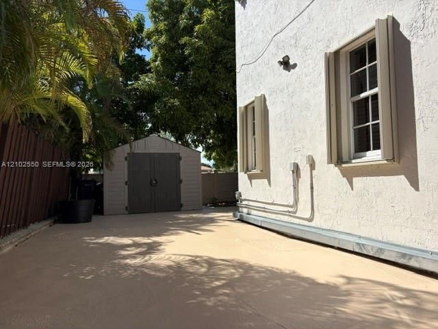 For Sale: $715,000 (4 beds, 2 baths, 2329 Square Feet)