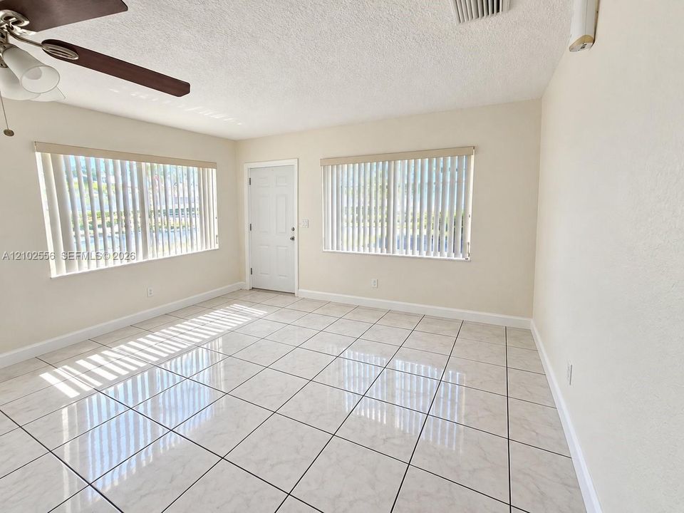 For Sale: $724,900 (0 beds, 0 baths, 1859 Square Feet)