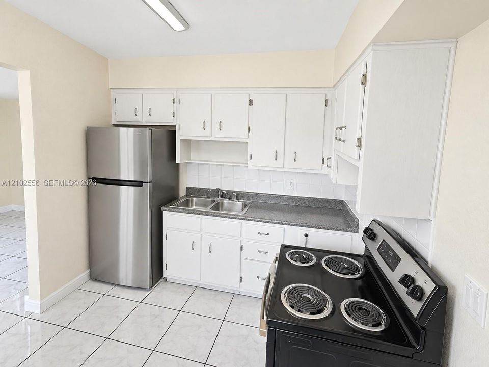 For Sale: $724,900 (0 beds, 0 baths, 1859 Square Feet)