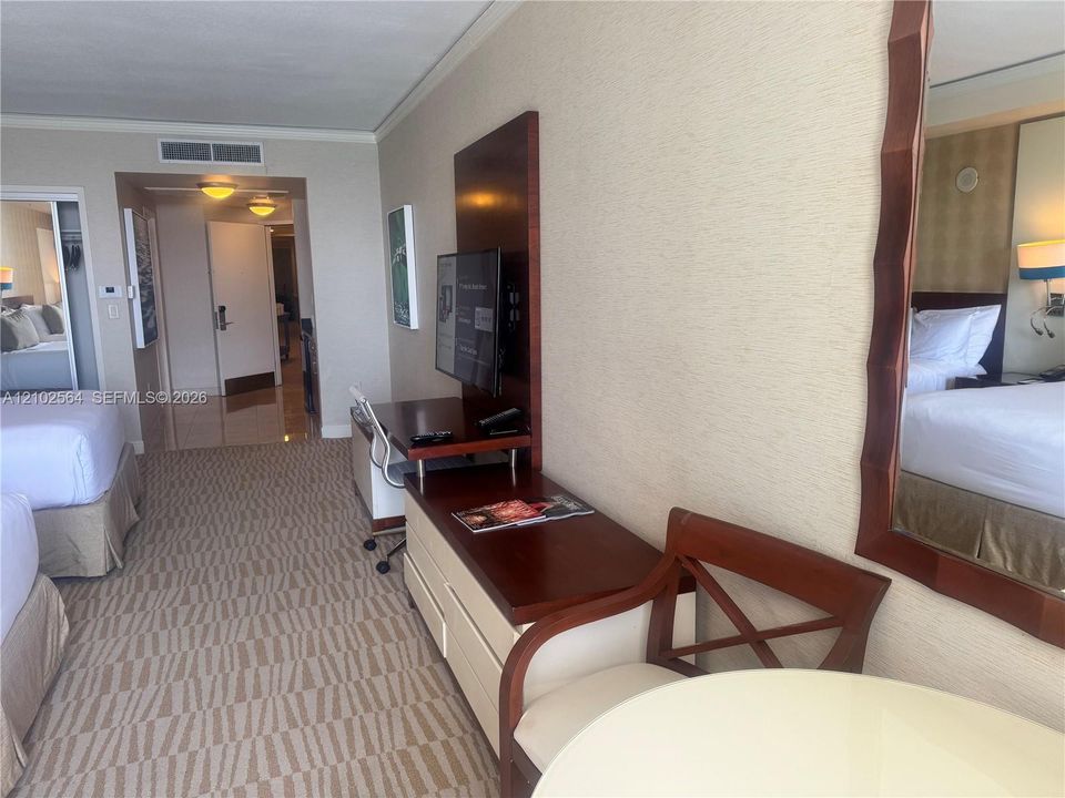 En Venta: $260,000 (0 camas, 1 baños, 551 Pies cuadrados)