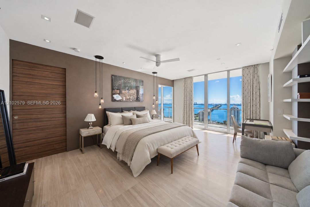 На продажу: $2,899,999 (3 спален, 4 ванн, 2928 Квадратных фут)