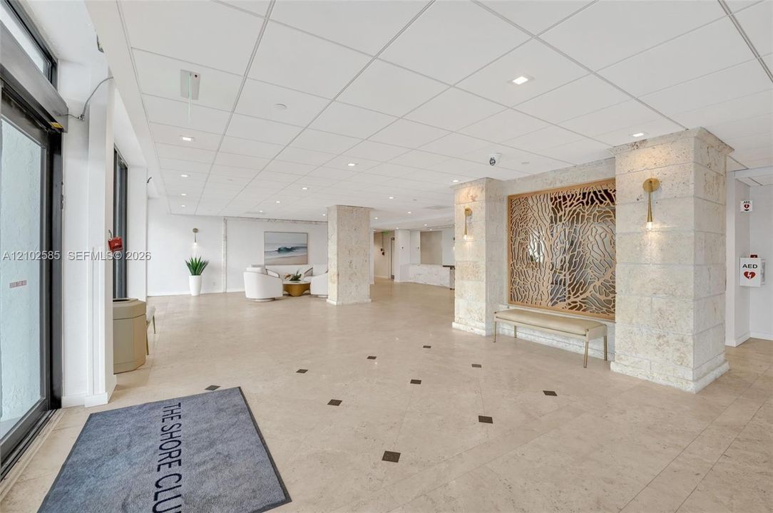 На продажу: $699,900 (2 спален, 2 ванн, 1500 Квадратных фут)