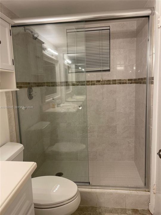 В аренду: $2,300 (2 спален, 2 ванн, 1190 Квадратных фут)