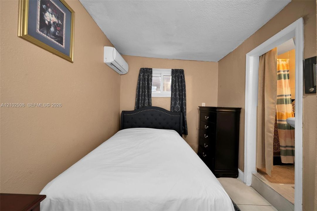 Furnished private bedroom