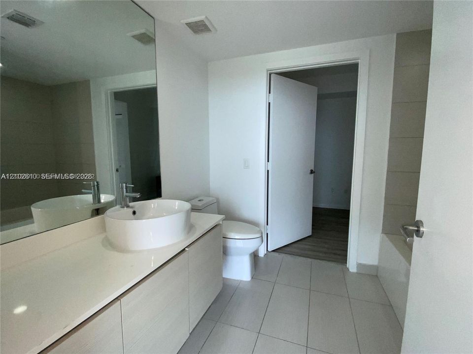 В аренду: $2,650 (1 спален, 1 ванн, 672 Квадратных фут)