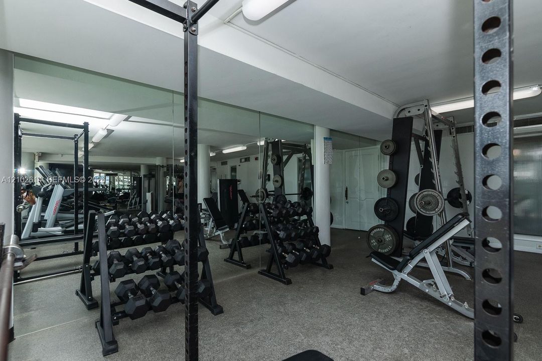 В аренду: $4,000 (2 спален, 2 ванн, 1520 Квадратных фут)